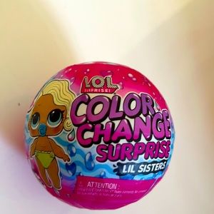 LOL Color Change Surprise Lil Sisters!